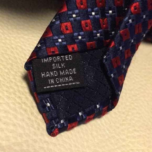 Jones New York tie handmade imported silk - Picture 4 of 4